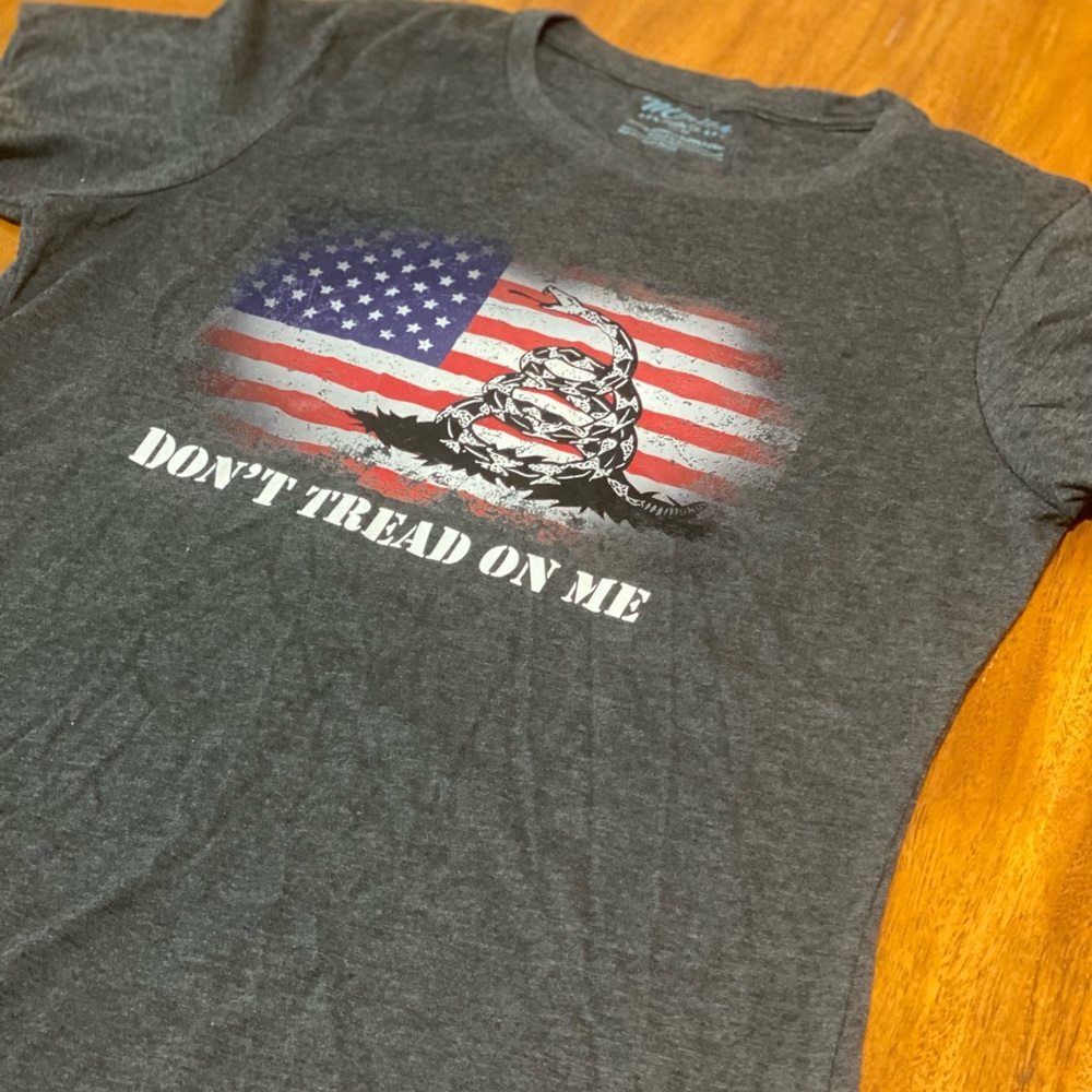 Merica Supply Co Don’t Tread on Me Shirt L Womens American Patriotic USA Tee NWT